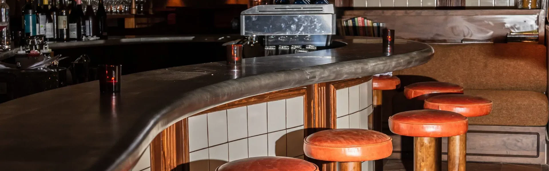 concevoir un comptoir en étain